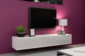 Телевизор на стене